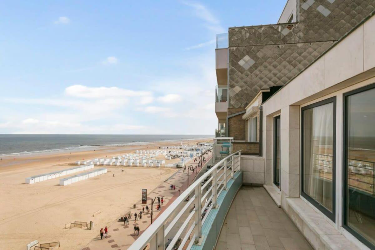 Huswell - Panoramic Seaview Apartment In 'T Zoute Knokke-Heist Exterior photo